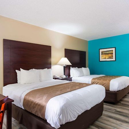 Quality Inn & Suites Рокінгем Екстер'єр фото