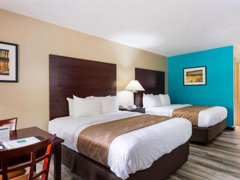 Quality Inn & Suites Рокінгем Екстер'єр фото