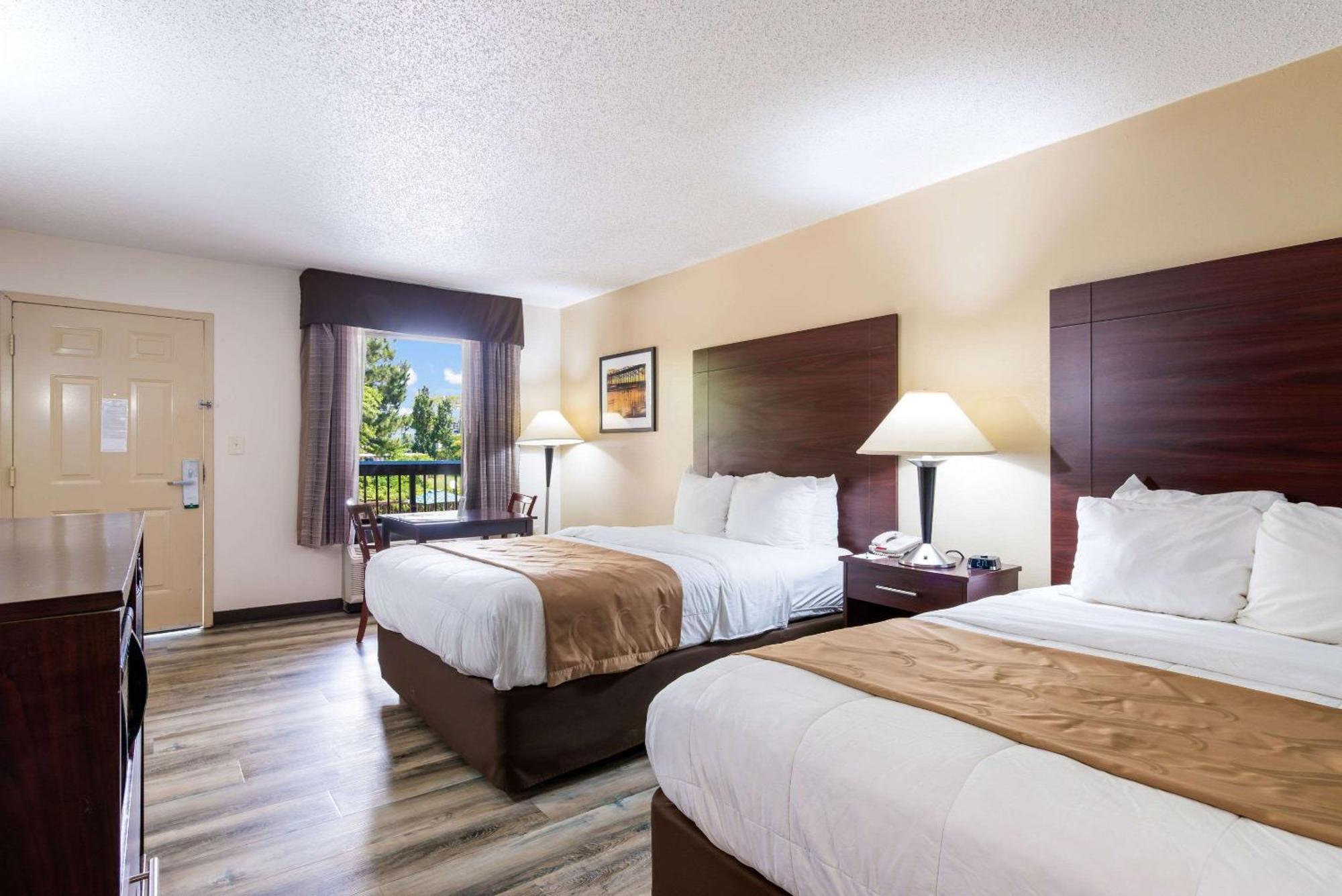 Quality Inn & Suites Рокінгем Екстер'єр фото