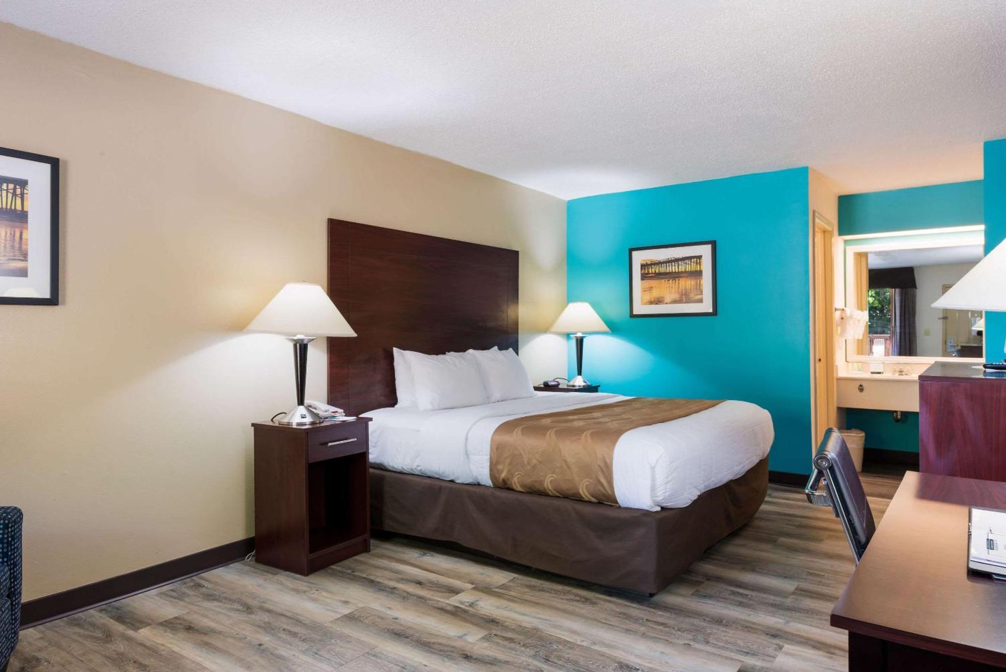 Quality Inn & Suites Рокінгем Екстер'єр фото