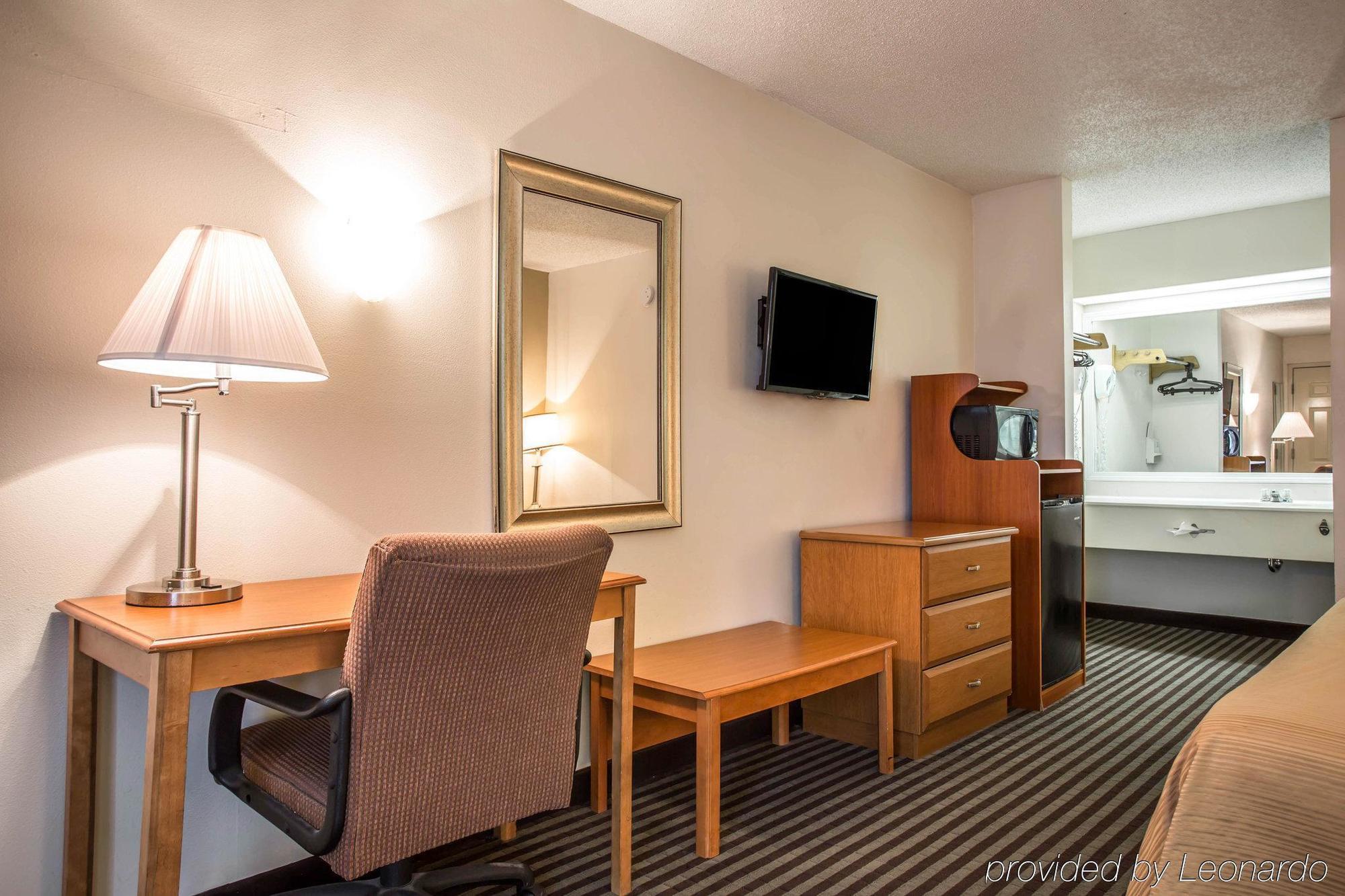 Quality Inn & Suites Рокінгем Екстер'єр фото