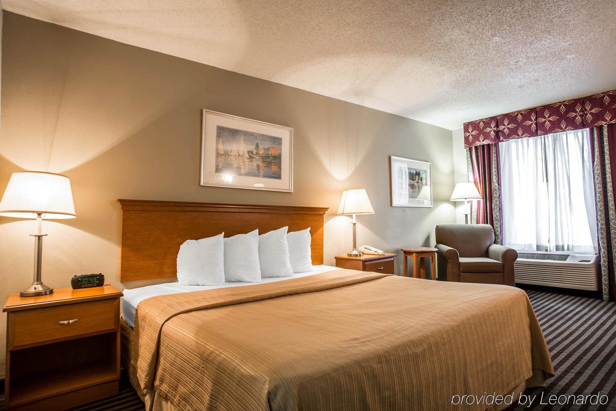 Quality Inn & Suites Рокінгем Екстер'єр фото