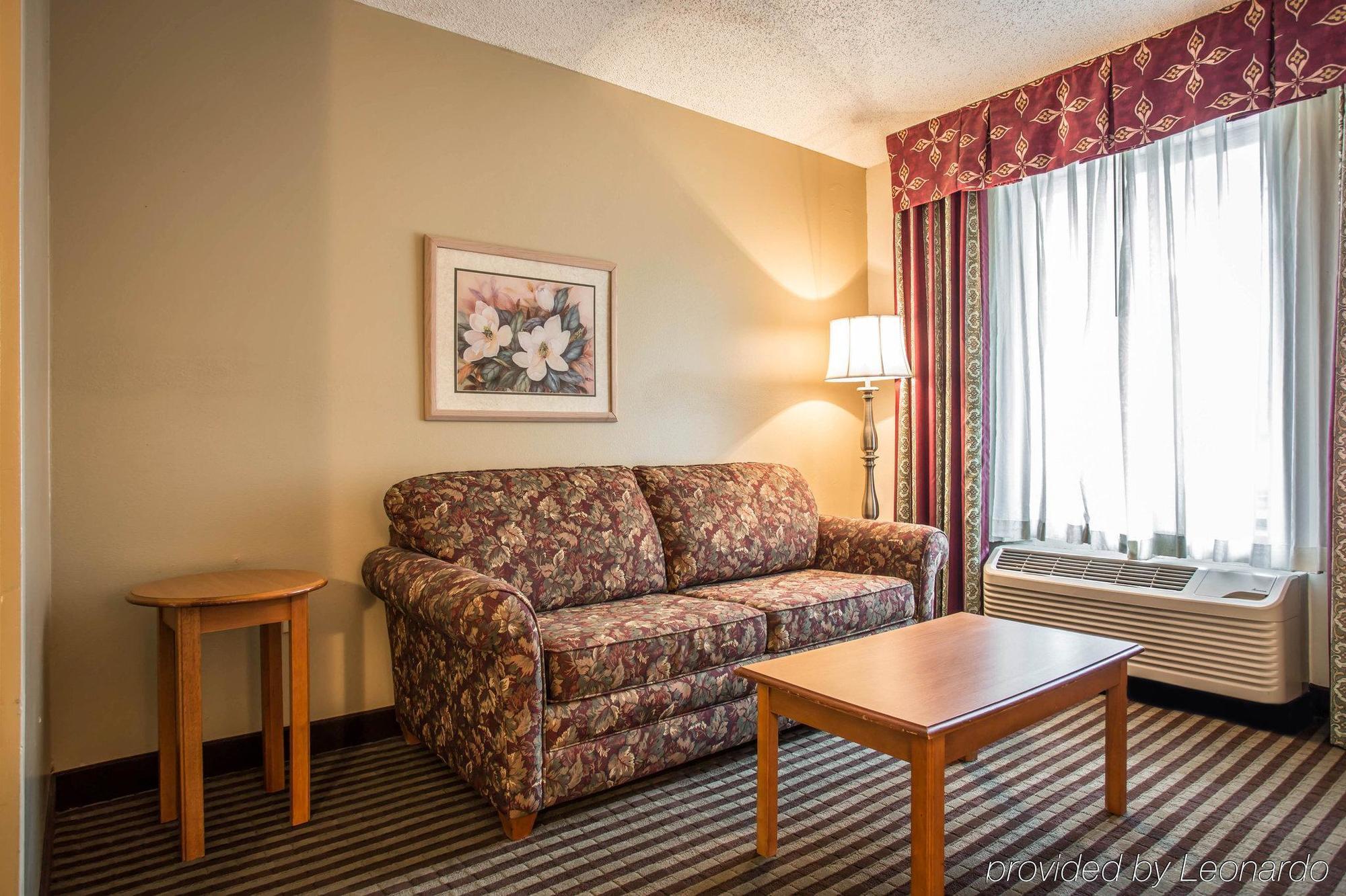 Quality Inn & Suites Рокінгем Екстер'єр фото