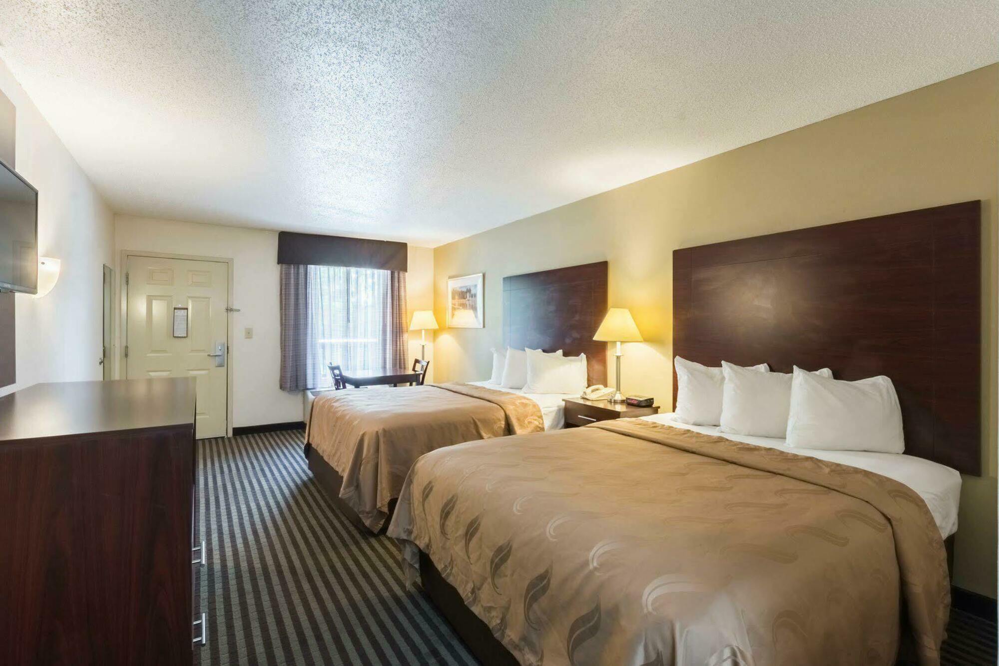 Quality Inn & Suites Рокінгем Екстер'єр фото